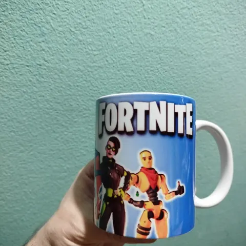 Taza Fortnite